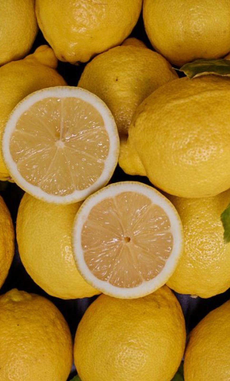 Fresh Lemon Fruits